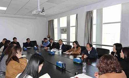 “奮進(jìn)新征程 建功新時(shí)代”——新港集團(tuán)中高管集中學(xué)習(xí)臨沂市第二十屆人代會精神